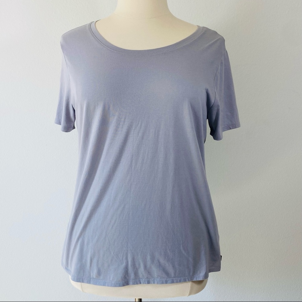 NWT Fabletics Gray Tee with Mesh Detail XXL